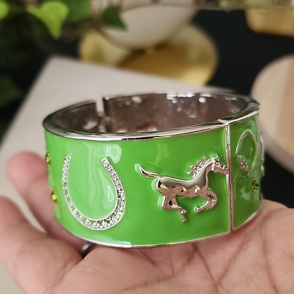 Vintage Silver Green Equestrian Horse Clamper / Hinge Bracelet